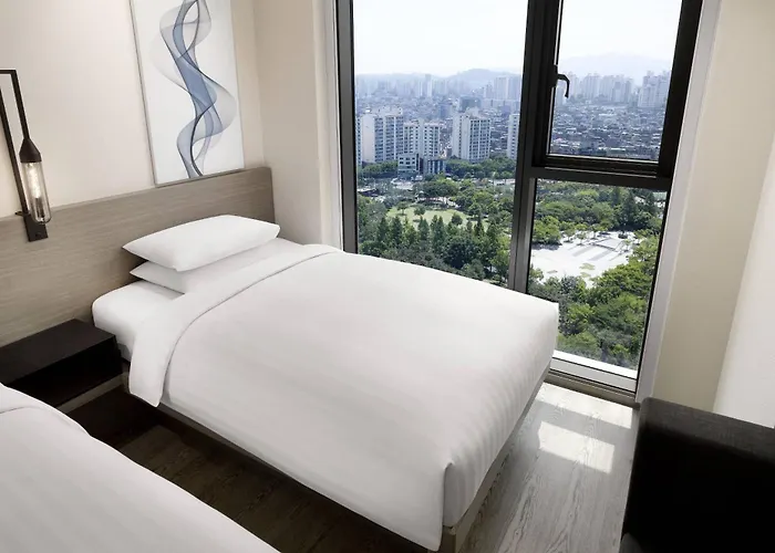 호텔 페어필드 바이 메리어트 서울 4*
