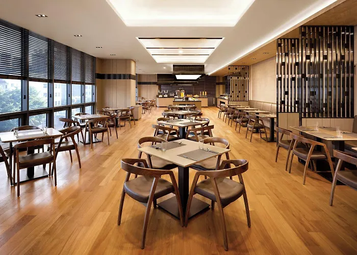 Fairfield By Marriott Otel 4*